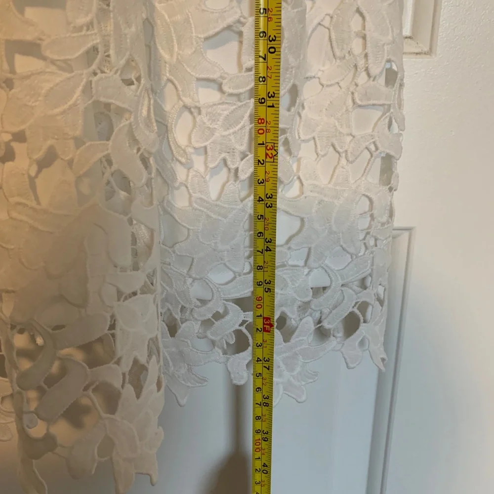 Boutique White Dress - Picture 4 of 5